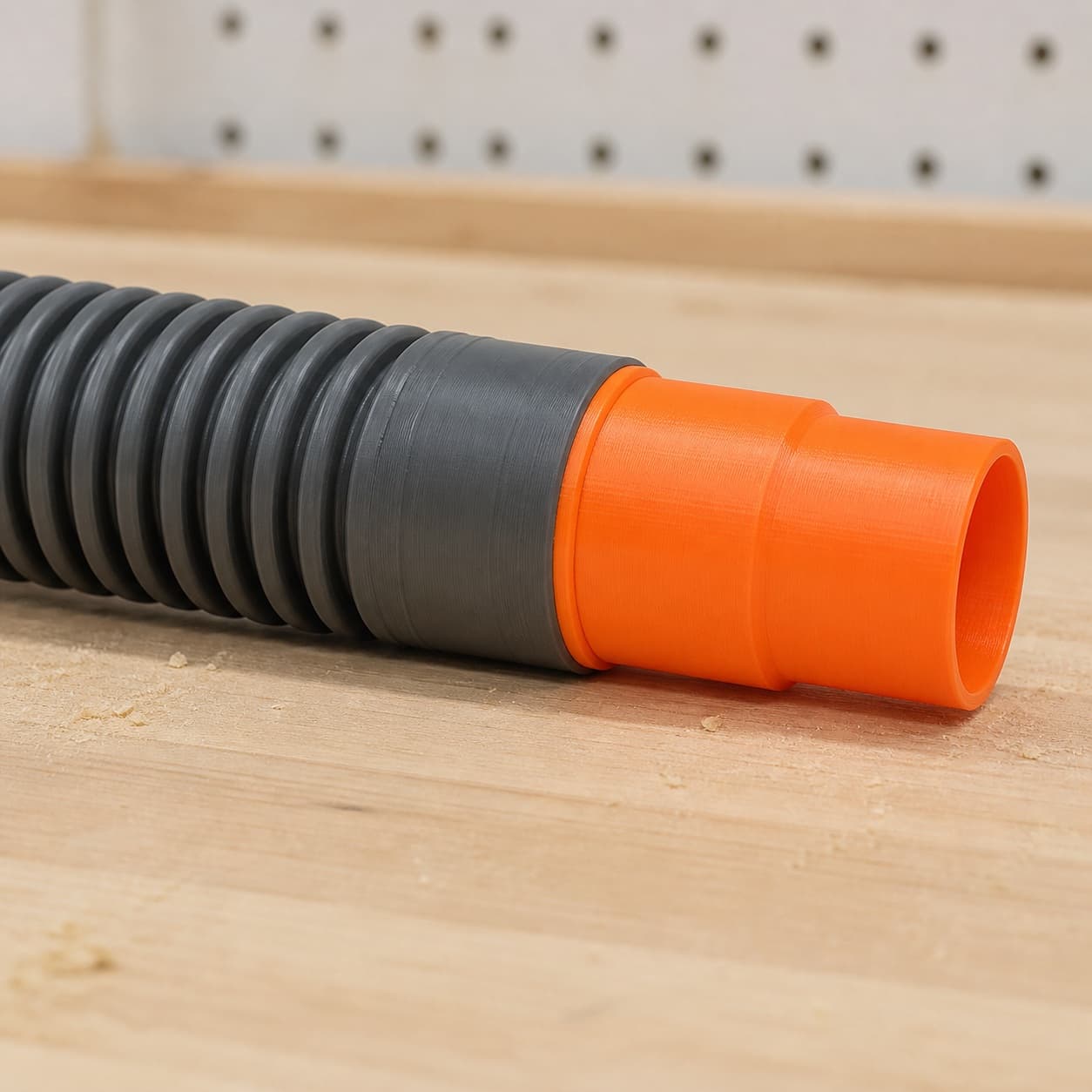 The SCT 60-22 dust adapter connected to a plain shop vac hose