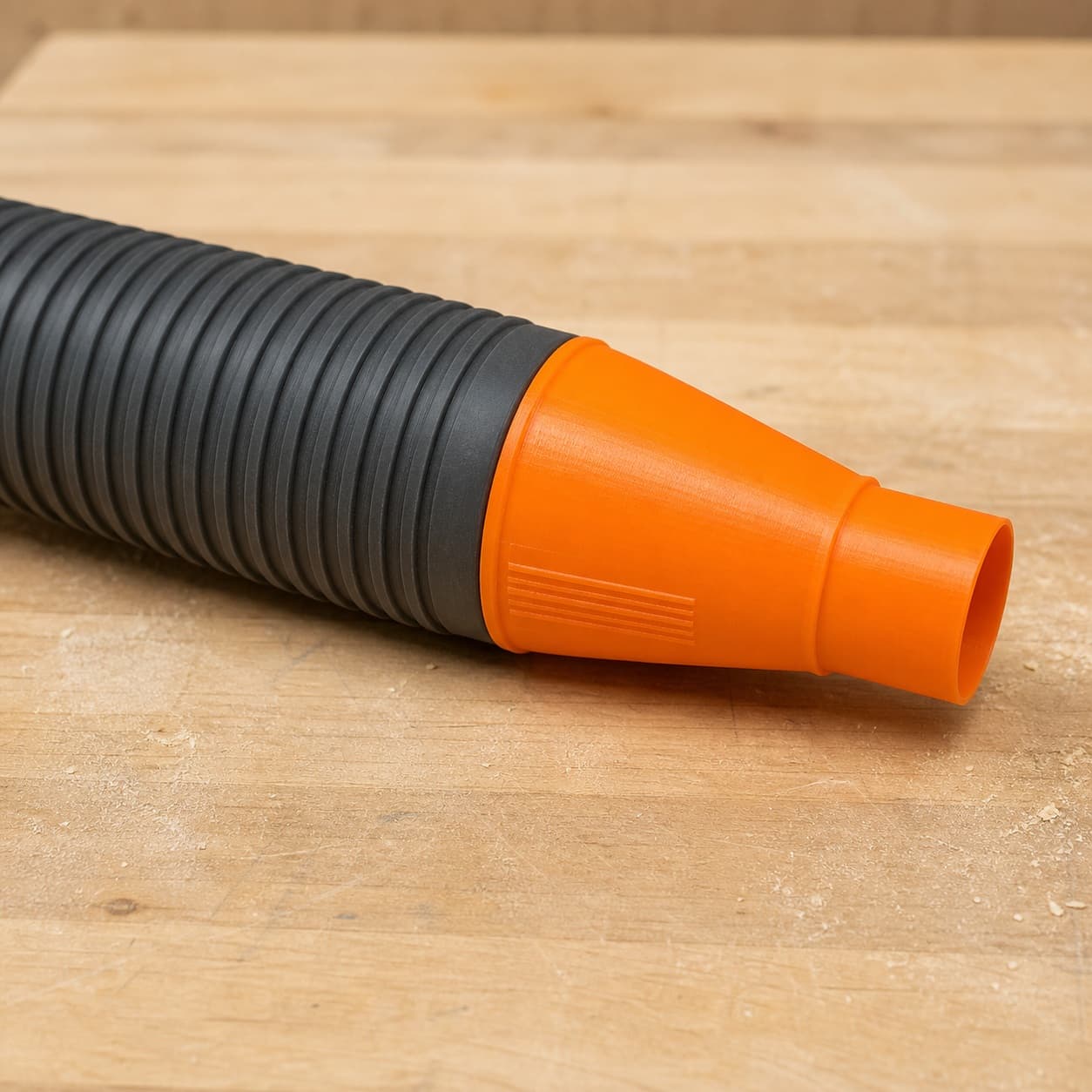The DSP600 dust adapter connected to a plain shop vac hose